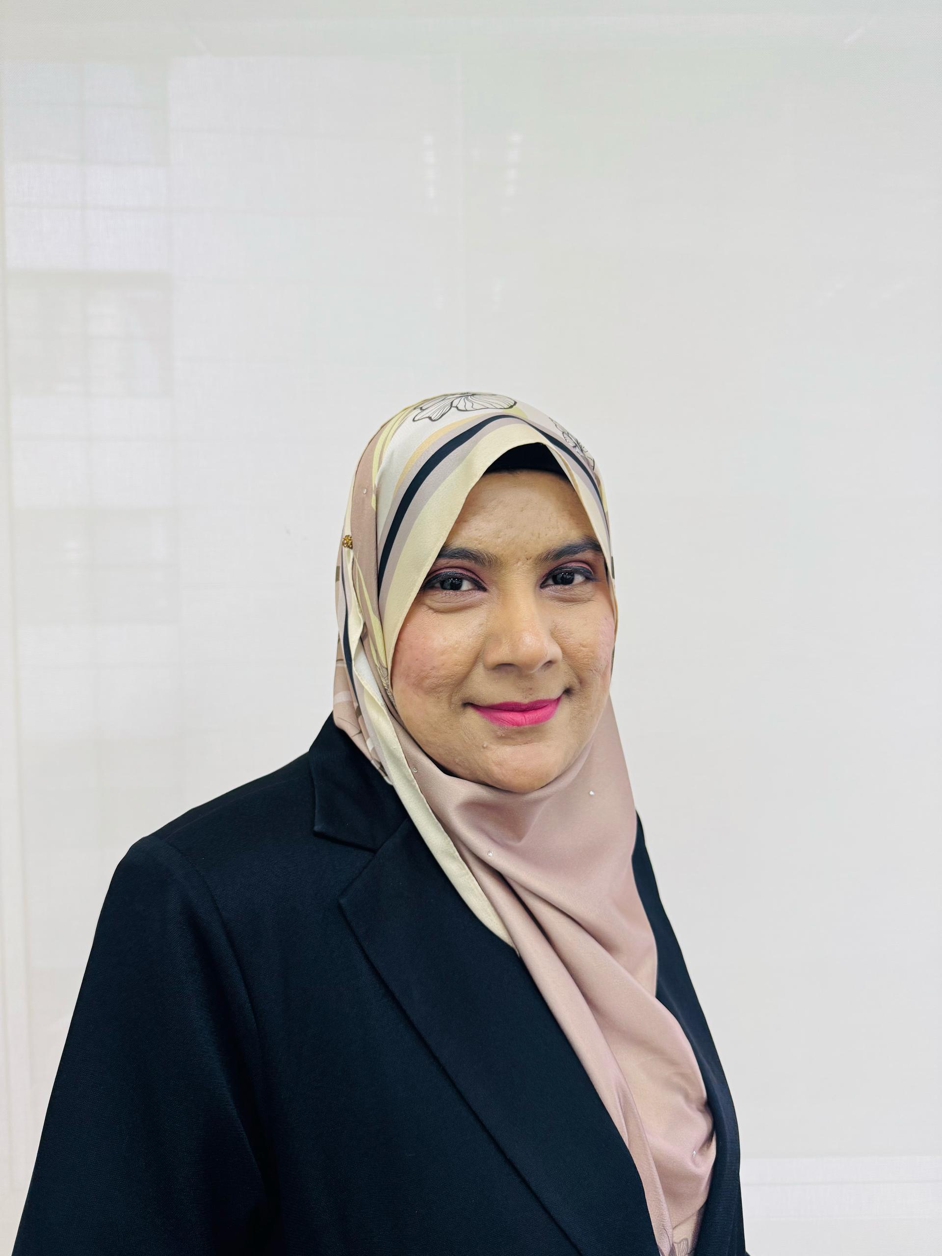 Committee Member - Fareedah Kamarulzaman